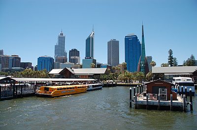Perth Skyline vom Swan River